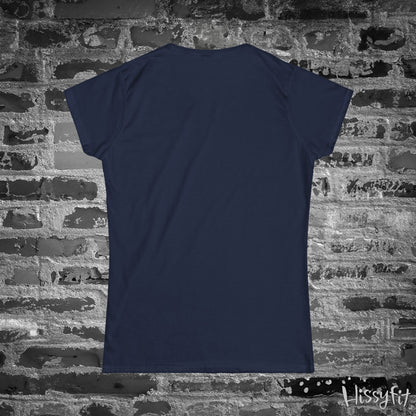 Navy blue t-shirt against a brick wall with 'Itsyfit' branding.